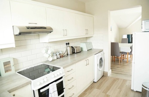 Killarney Casa | Killarney Town Center
