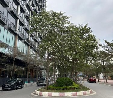 Tay Ho Apartamento | KIM Apartment & Homestays