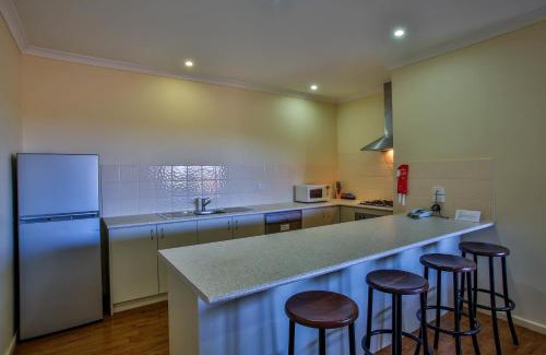 Halls Creek Hotel | Kimberley Hotel