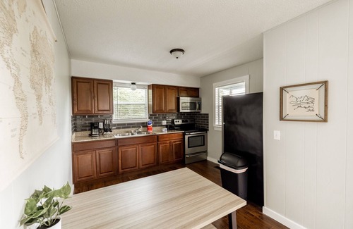Kimberling City Hotel | Kimberling Cove H22