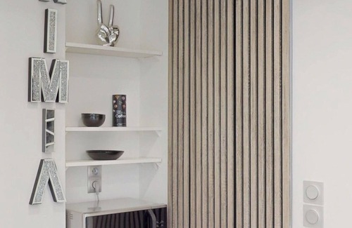 Osny Casa | Kimia Suite Room