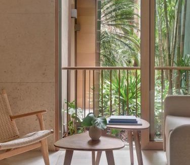 Downtown Santo Domingo Hotel | Kimpton Las Mercedes by IHG