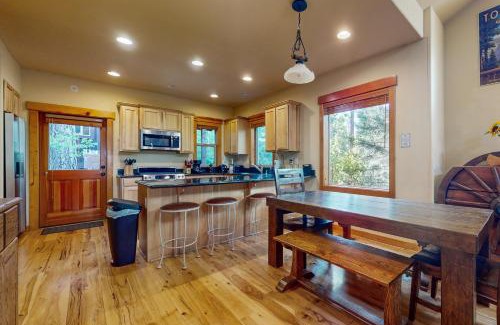 Truckee Casa | Kimque Dreams