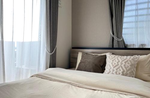 Maekawa Apartamento | Kin-Con-Kan 301 新築 那覇空港から車で25分 コンビニ徒歩1分 沖縄ワールド徒歩9分ファミリーや長期滞在者にもお勧め