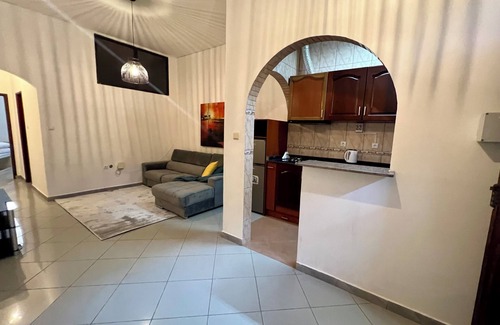 Luanda Apartamento | Kinaxixi Palace in Largo rehabilitated. Spacious apartment with balcony.