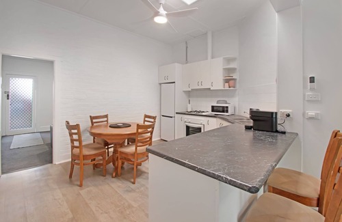 Wagga Wagga Casa | Kincaid Cottage - Cozy 2 Bed Home, CBD Location