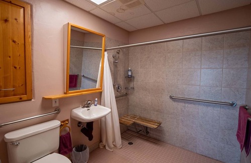 Homer Cama Y Desayuno | Kindness Room – Good Karma Inn – Bed and Breakfast in Homer, Alaska
