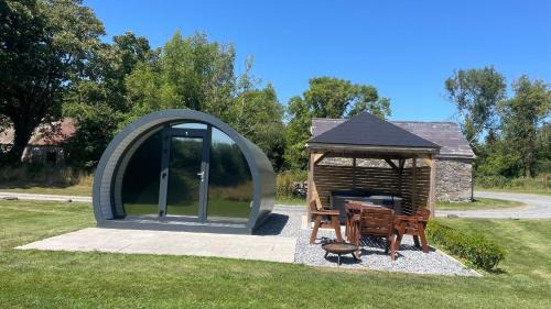 Downpatrick Otro | Kinelarty Luxury Glamping Pods Downpatrick