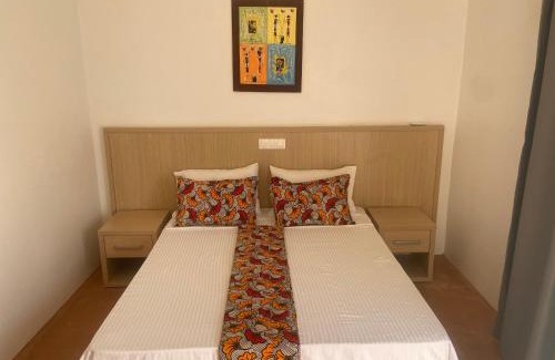 Diakhanor Hotel | King baobab lodge