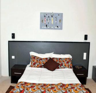 Diakhanor Hotel | King baobab lodge