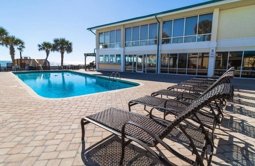 Litchfield by the Sea Apartamento | King Bed 3rd Floor Resort View King Room