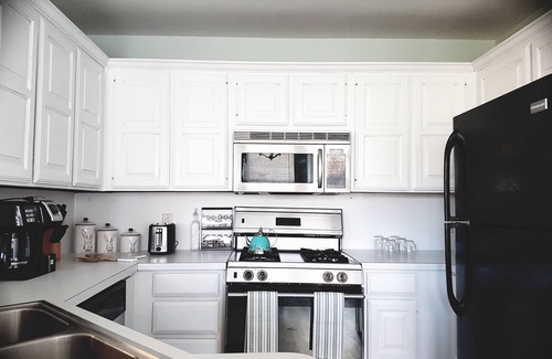 Saginaw Casa | King bed 4 bedroom house