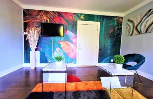 Decatur Apartamento | King bed and Queen Sofa bed/room TV Wifi