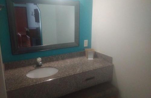 Livingston Apartamento | King Bed Hotel Studio 101