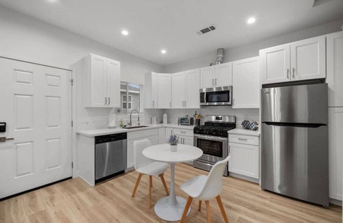 Burbank Apartamento | King Bed Near Universal Studios Private Patio 102