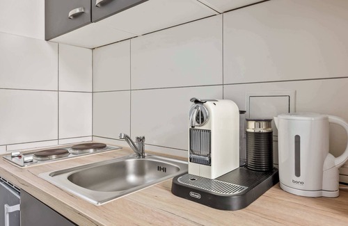 Rudolfsheim-Funfhaus Apartamento | King Bed | Vienna City Hall | High Speed Wifi