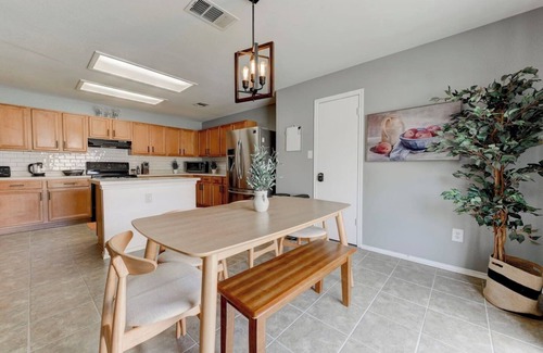 Deer Creek Ranch Casa | Designer Home on Quiet St w/ Spacious Backyard*