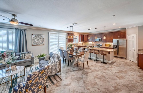 Fontana Casa | King Beds/ Ideal for LONG stay/ Super Fast Wifi/ Pool