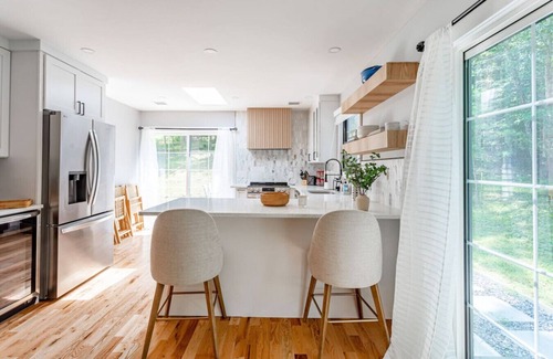 Saugerties Apartamento | King Beds, Soaking Tub, WiFi, Firepit Fam Friendly