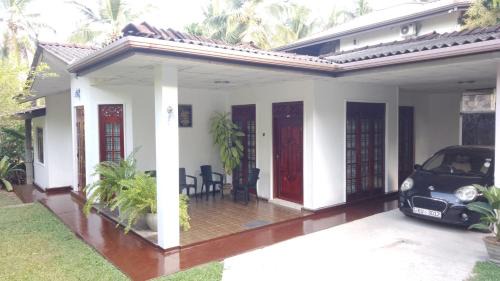 Rambukkana Casa | King Elephant, Homestay Pinnawala
