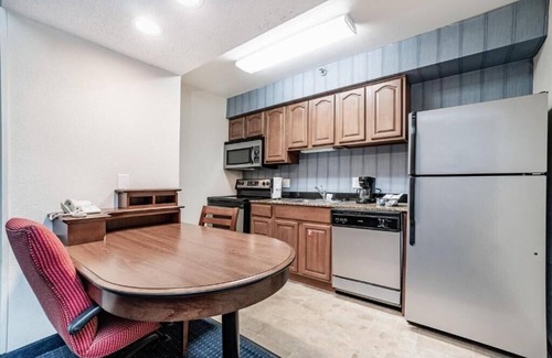 Doral Apartamento | King Executive Suite Near Taxleaf Doral MIA