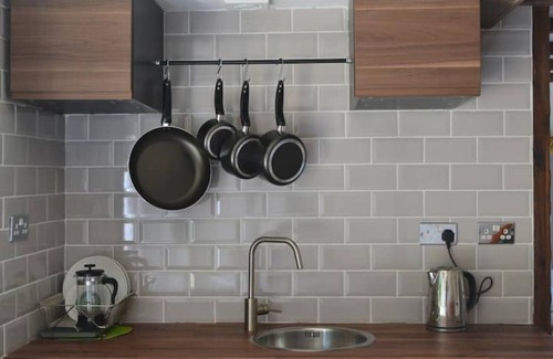 Great Yarmouth Apartamento | KING OF SPADES - Double with Ensuite and Kitchen