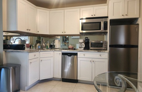 East Naples Villa | Estudio King con piscina y acceso al canal