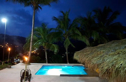 Cambita El Pueblecito Casa | King Ranch villas - hilltop cabin with 22 person jacuzzi