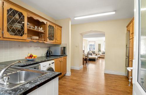 Clifden Casa | King's Apartment