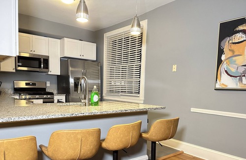 Pimlico Good Neighbors Apartamento | King's Retreat in Historic Mount Washington