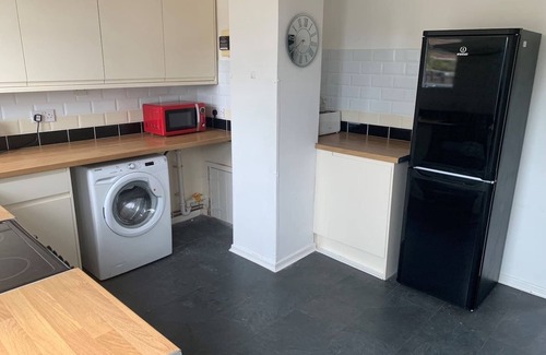 St Ives Casa | King size bed Fast Wi Fi, Garden space, parking,