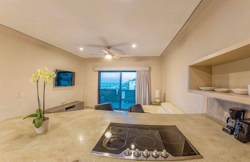 Libertad Apartamento | King Studio Escape Pool & Ocean View