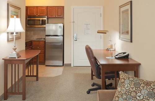 Lafayette Apartamento | King Studio | Free Breakfast. Indoor Pool