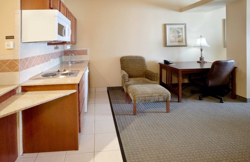Bonanza Apartamento | King Studio cerca de LRD | Bañera de hidromasaje compartida + desayuno diario gratuito