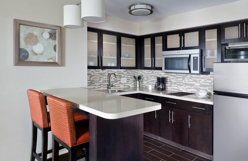 North Wales Apartamento | King Studio | Pool & Hot Tub Access