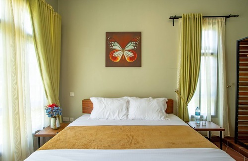 Moshi Hotel | Kinga Home Suites
