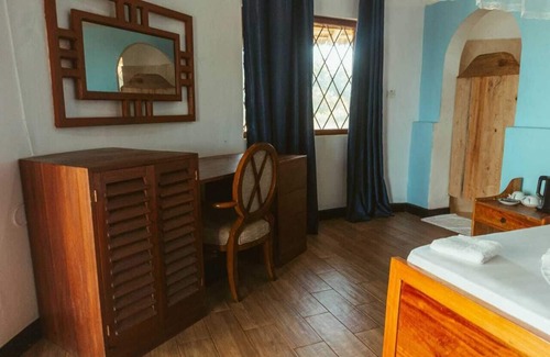 Pangani Complejo | Kingfisher Beach Resort