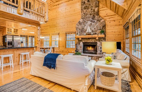 Saugatuck Casa | Kingfisher Cove Cabin 19
