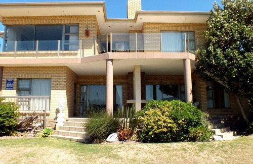 Kleinmond Apartamento | KINGKLIP 2 - 2bedr/2bathr apartment, BBQ, near shopping center and main beach