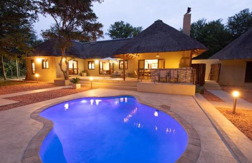 Phalaborwa Cabina | Kingly Bush Villa