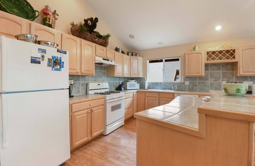 Kings Beach Casa | Kings Beach Bliss Walk to Outdoor Fun!