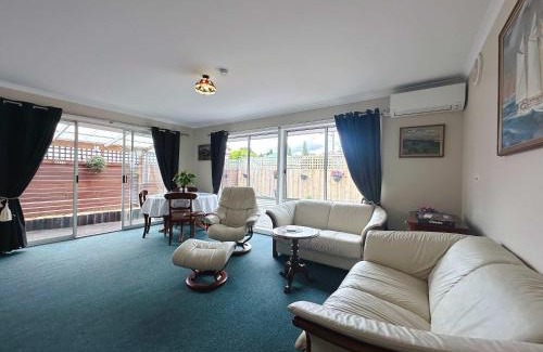 Hobart Central Business District Casa | Kings Corner - 5min to CBD & 20min to Airport
