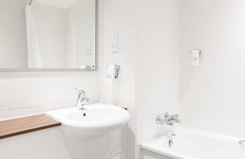 Derby Hotel | Kings Highway, Derby by Marston's Inns