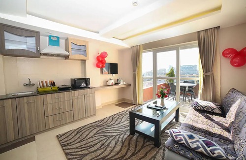 Pokhara Hotel | Kings Hotel Rajkuti