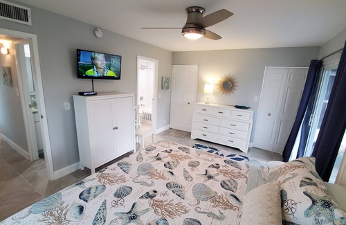 Sun City Center Condominio | Kings Point 55+ Golf Resort Living at its BEST! Sun City Center w/24 Hr Security