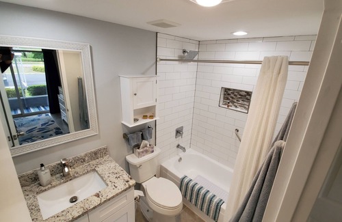 Sun City Center Condominio | Kings Point 55+ Golf Resort Living at its BEST! Sun City Center w/24 Hr Security