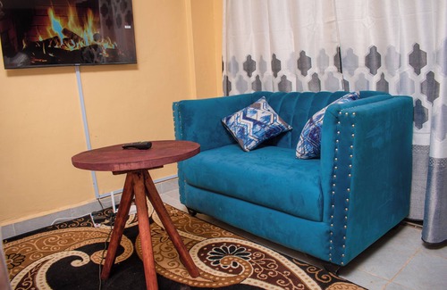 Busia Apartamento | Kings' studio apartment.:+254703453303