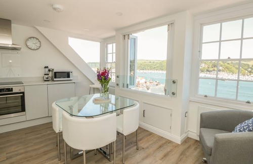 Dartmouth Cabaña | Kings View, DARTMOUTH