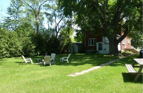 Ashfield-Colborne-Wawanosh Casa | Kingsbridge in the Country, near Lake Huron