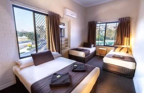 Hamilton Cama Y Desayuno | Kingsford Riverside Inn